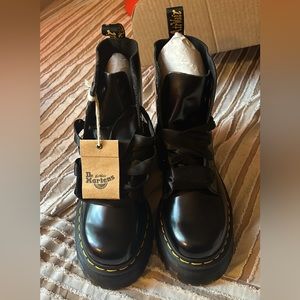 Dr.Martens